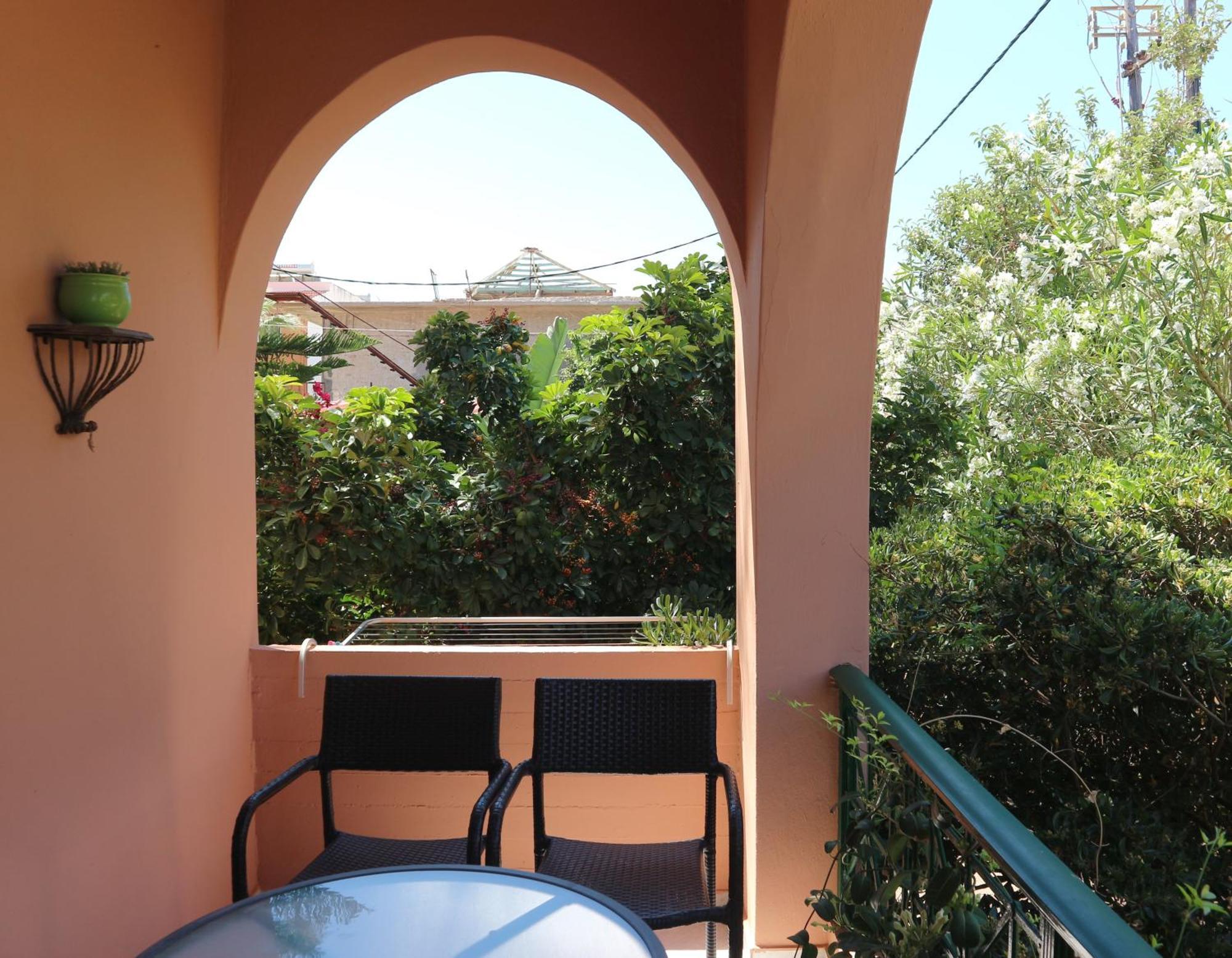 Villa Eleni Seaside Apartments Platanés Rum bild